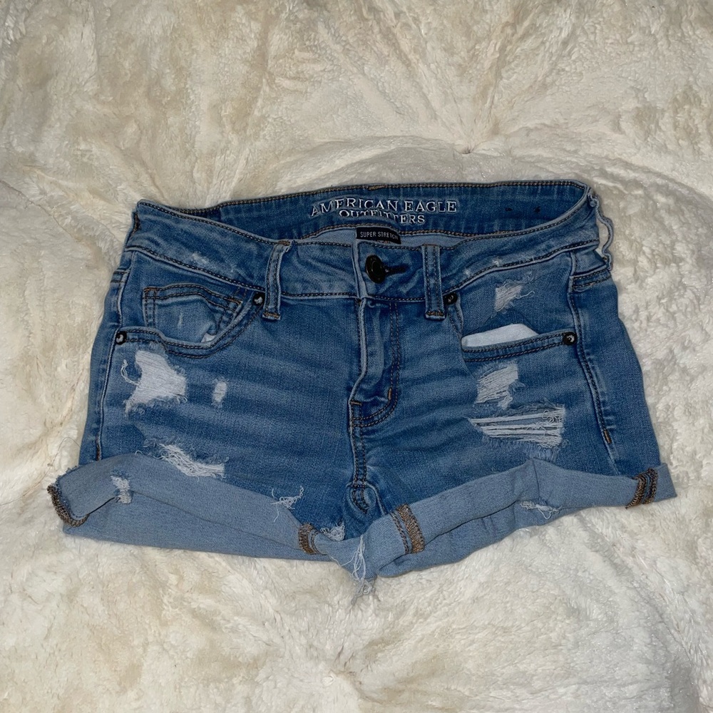 American Eagle Light wash shorts